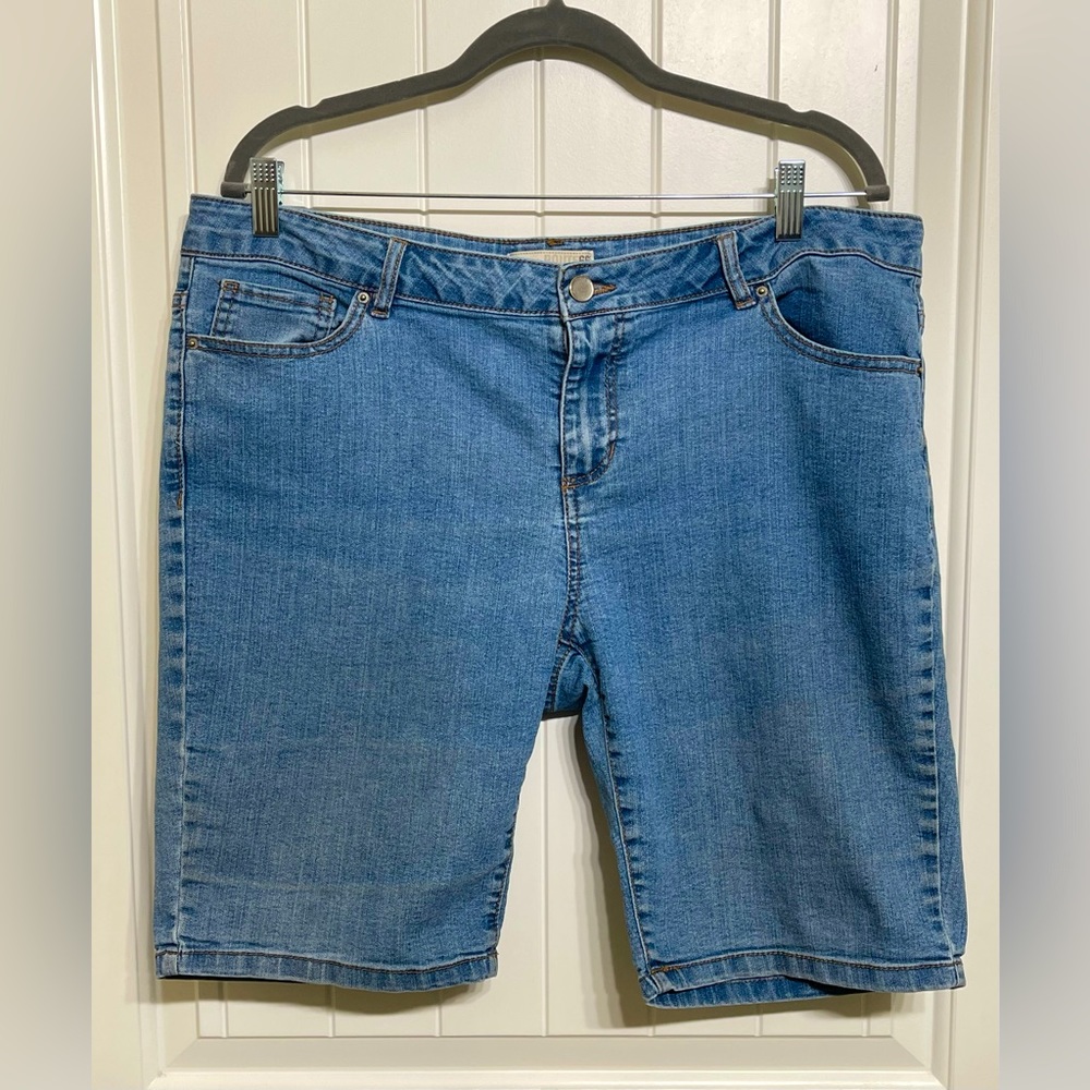Route 66 Denim Stretch Shorts, Women’s Size 16